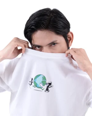 MS - Chasing Dunya T-Shirt Oversized White Bluish 13